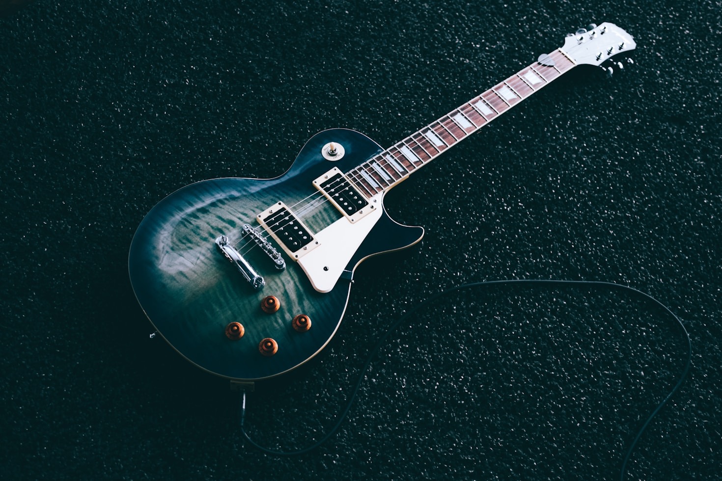 Improving Your Guitar Skills in Just 15 Minutes a Day